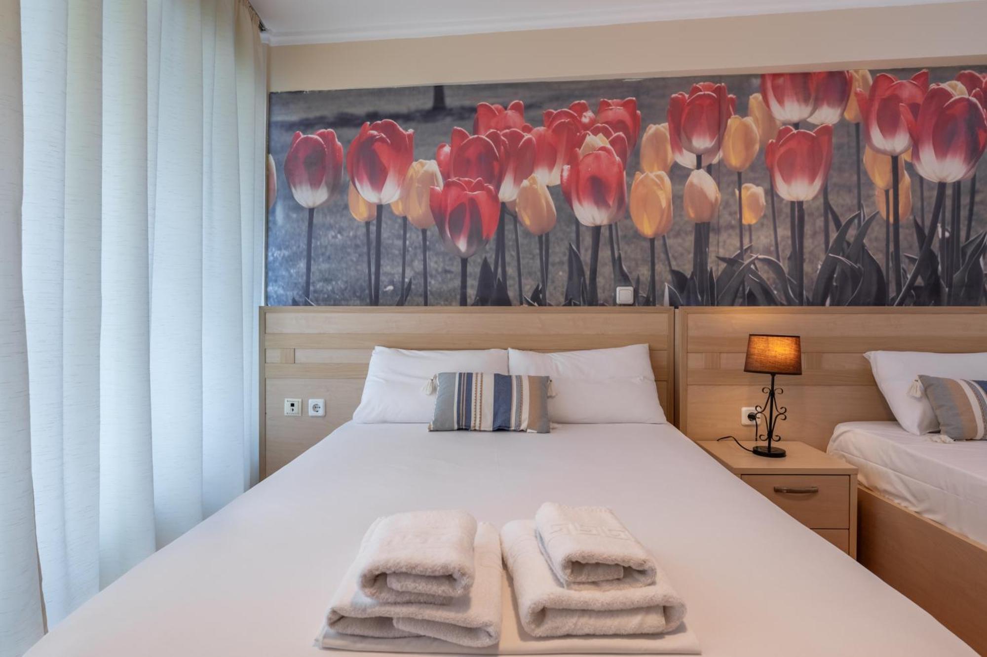 Fontana Luxury Rooms Mytilíni Eksteriør billede