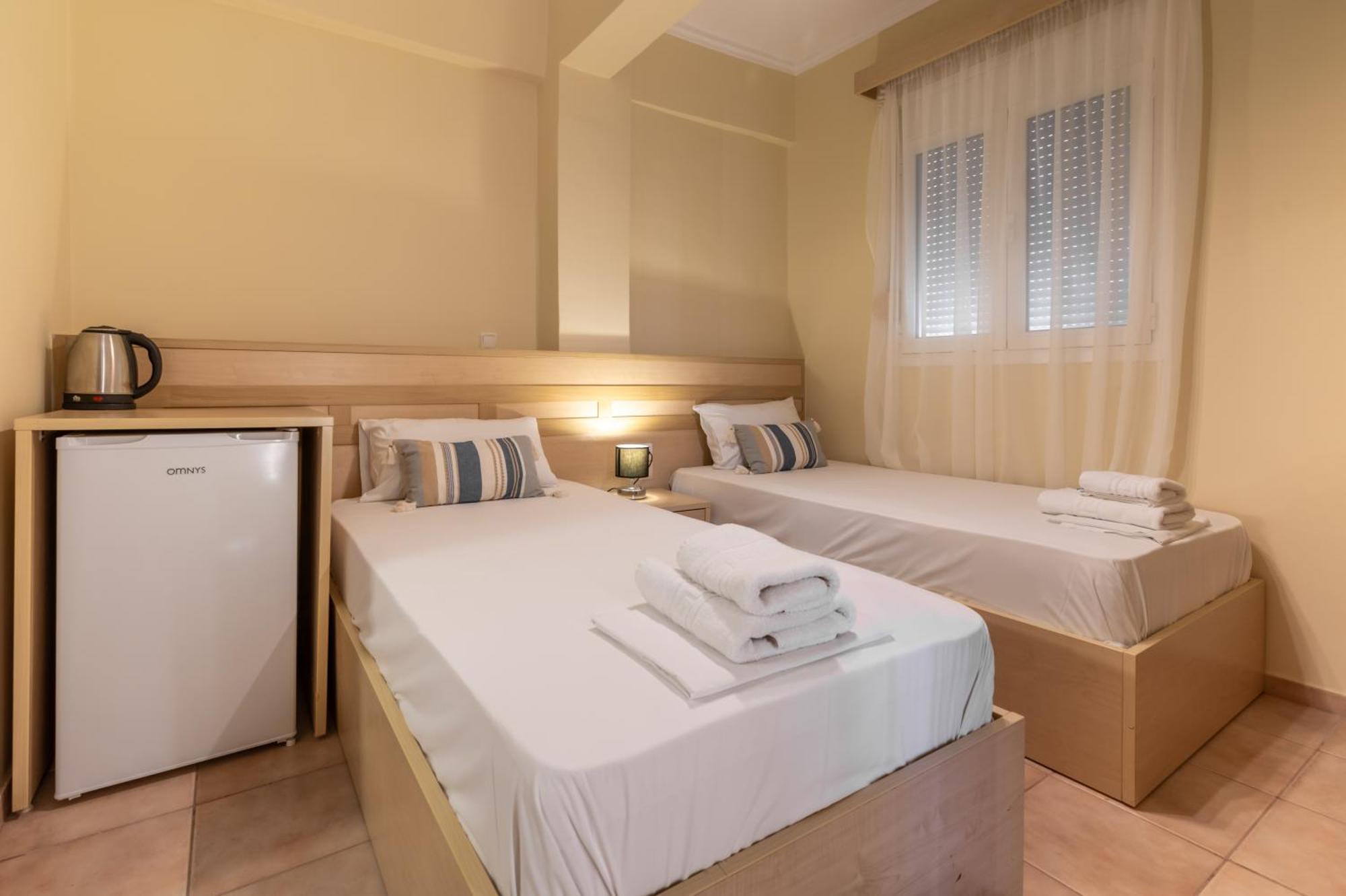 Fontana Luxury Rooms Mytilíni Eksteriør billede